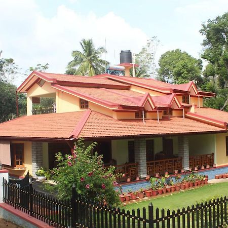Whistling Woods Farm Stay Kushālnagar 外观 照片